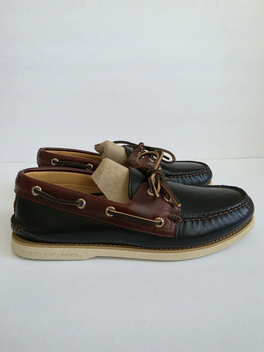 Sperry Authentic Original 2-Eye Men’s Boat Shoes, Brown/ Black, US Size 9